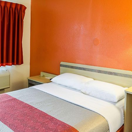 North Charleston Lodge Екстериор снимка
