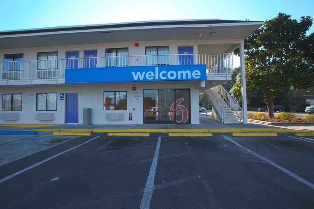 North Charleston Lodge Екстериор снимка
